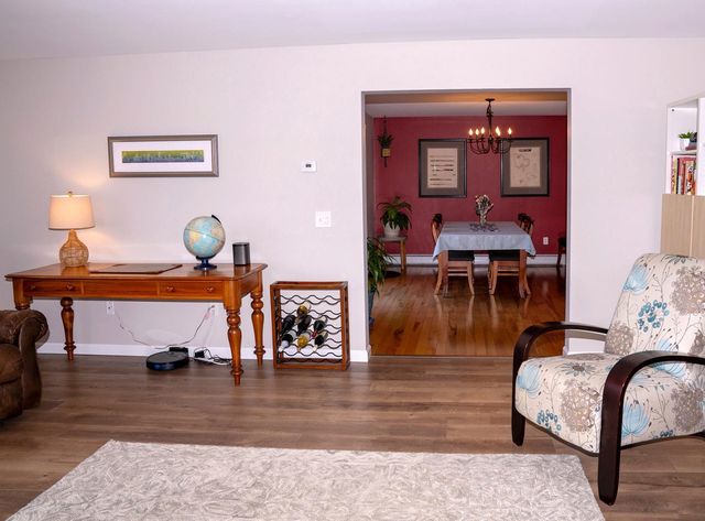 34 Lavoie Drive, Essex Junction, VT 05452