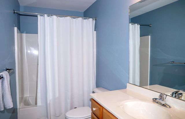 34 Lavoie Drive, Essex Junction, VT 05452