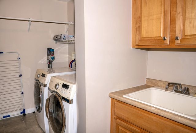 34 Lavoie Drive, Essex Junction, VT 05452