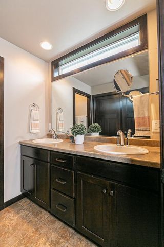 4873 W JACK PINE COURT, Appleton, WI 54913
