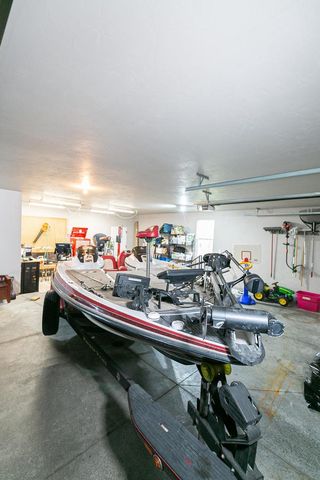 4873 W JACK PINE COURT, Appleton, WI 54913