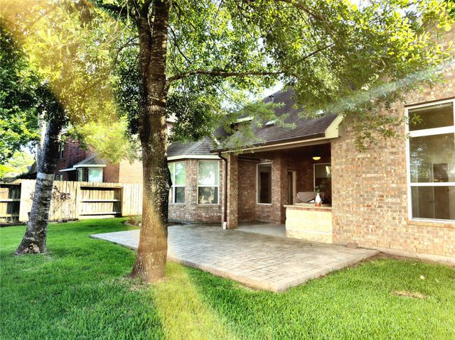 22106 Flashing Ridge Drive, Spring, TX 77389