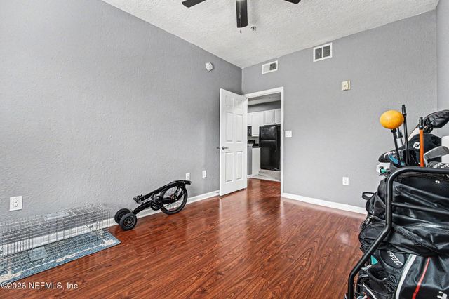 8539 GATE Parkway W 633, Jacksonville, FL 32216