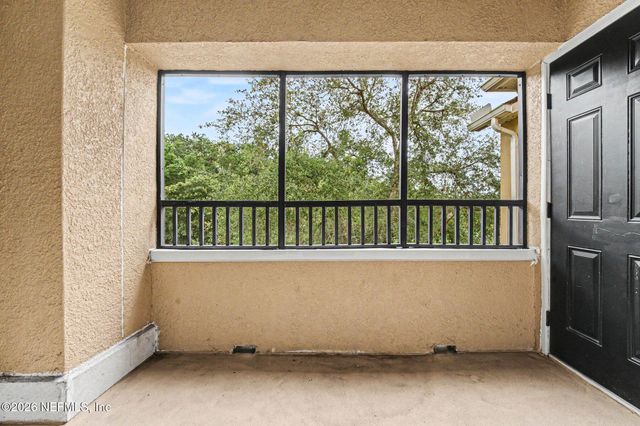 8539 GATE Parkway W 633, Jacksonville, FL 32216