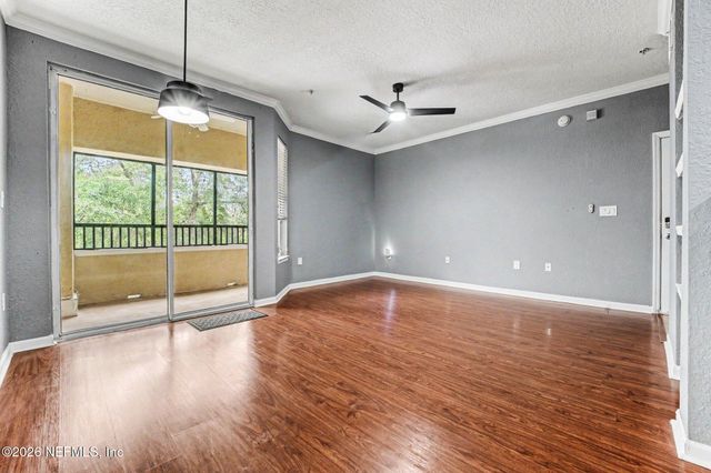 8539 GATE Parkway W 633, Jacksonville, FL 32216