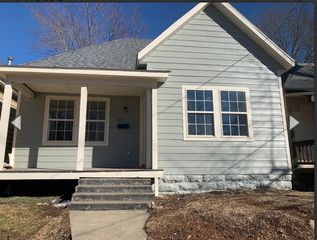 522 South Broadway Avenue, Springfield, MO 65806