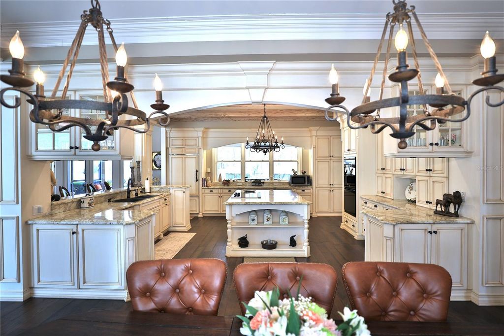 Image 16 of property listing at 7963 SE 12TH CIRCLE, Ocala, FL 34480