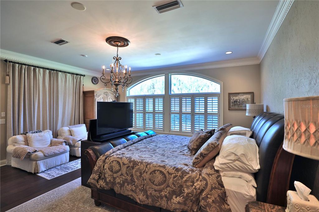 Image 29 of property listing at 7963 SE 12TH CIRCLE, Ocala, FL 34480