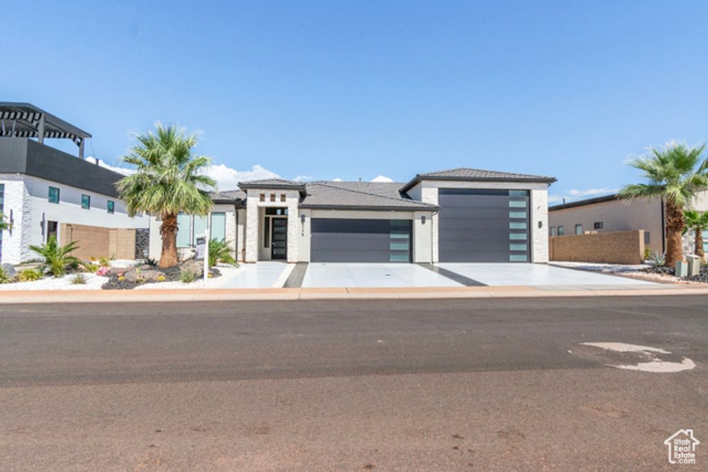 5178 W 2150 S, Hurricane, UT 84737