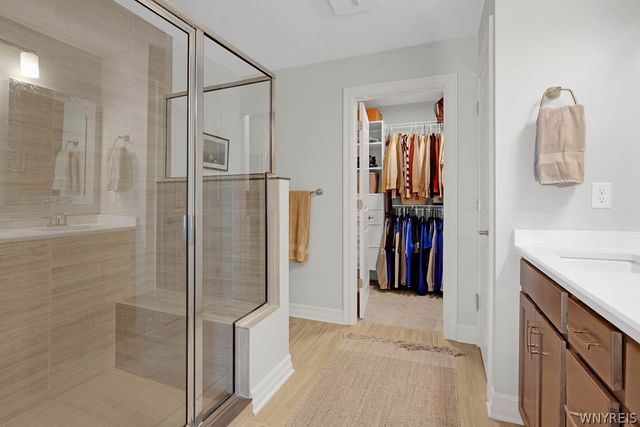 24 B Essex Woods Lane, Amherst, NY 14228