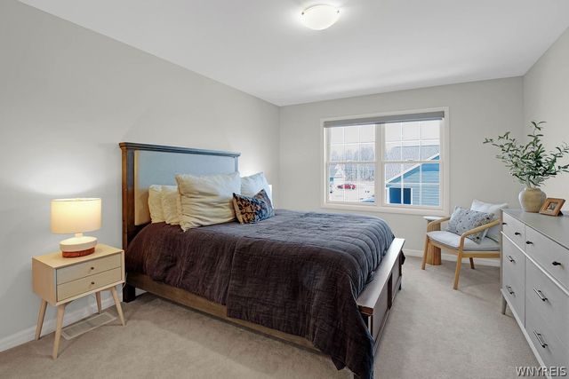 24 B Essex Woods Lane, Amherst, NY 14228