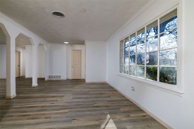 7325 Normandy Road, Fort Worth, TX 76112