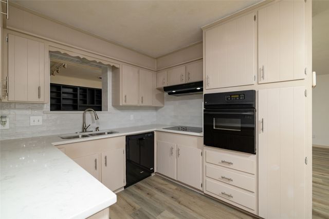 7325 Normandy Road, Fort Worth, TX 76112