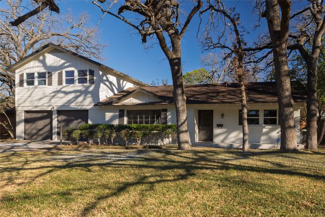 7325 Normandy Road, Fort Worth, TX 76112