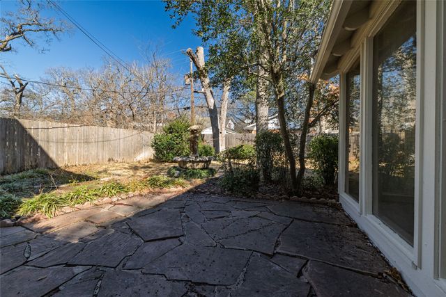 7325 Normandy Road, Fort Worth, TX 76112