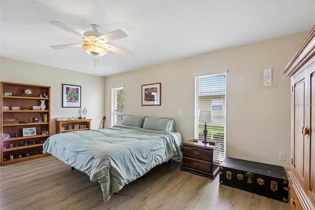 530 MAGELLAN DRIVE, Sarasota, FL 34243