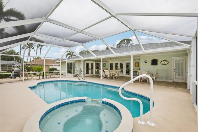 530 MAGELLAN DRIVE, Sarasota, FL 34243
