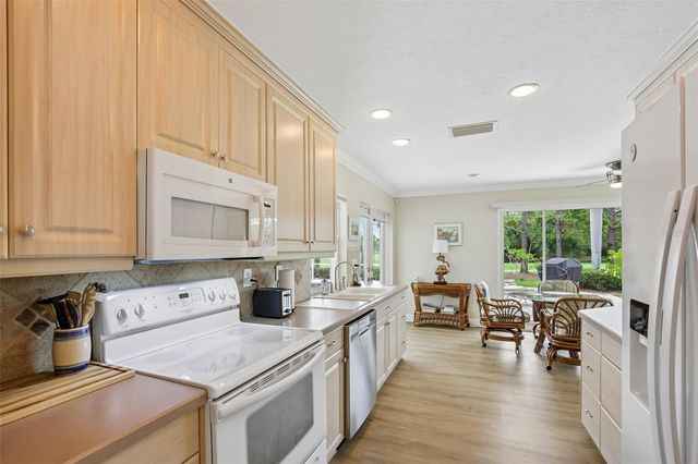 530 MAGELLAN DRIVE, Sarasota, FL 34243