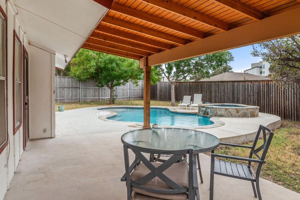 10212 W Rutland VLG, Austin, TX 78758