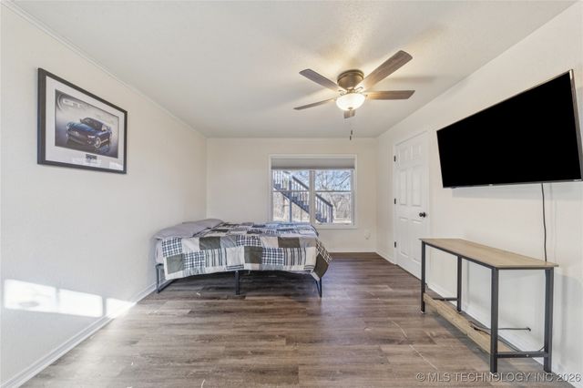 1701 N Hopi Street, Chouteau, OK 74337