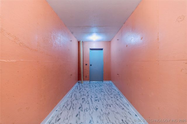 1701 N Hopi Street, Chouteau, OK 74337