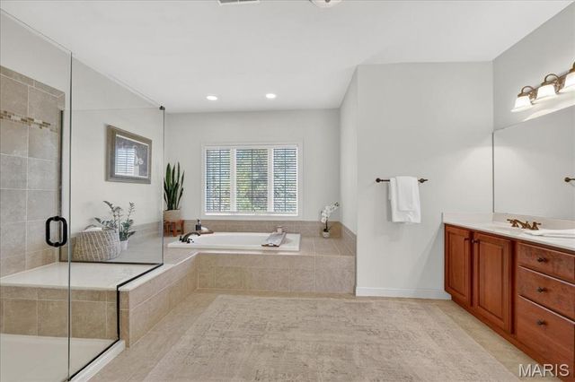 18110 Linden Grove Lane, Wildwood, MO 63038