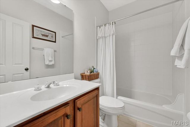 18110 Linden Grove Lane, Wildwood, MO 63038