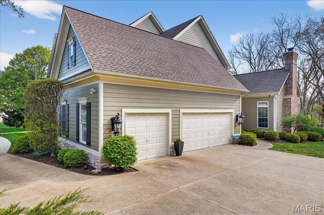18110 Linden Grove Lane, Wildwood, MO 63038