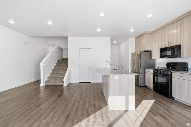 10 S 410 W, Providence, UT 84332