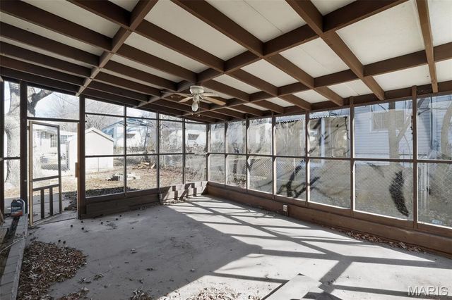 10436 Ewell Drive, St Louis, MO 63137