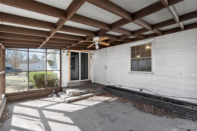 10436 Ewell Drive, St Louis, MO 63137