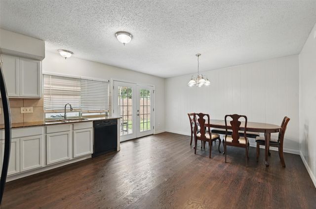 1231 Tiffany Lane, Lewisville, TX 75067