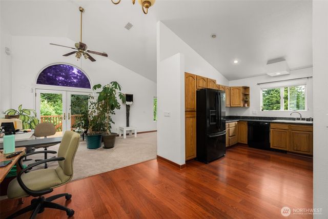 28713 207th Avenue SE, Kent, WA 98042