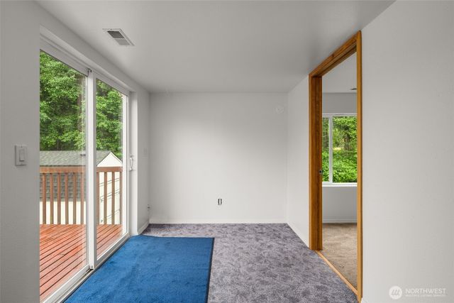 28713 207th Avenue SE, Kent, WA 98042