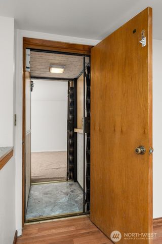 28713 207th Avenue SE, Kent, WA 98042