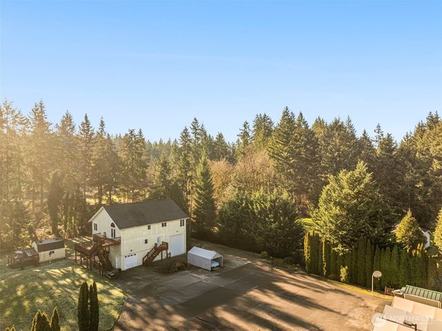 28713 207th Avenue SE, Kent, WA 98042