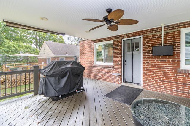 7086 Shawnee Run Road, Madeira, OH 45243