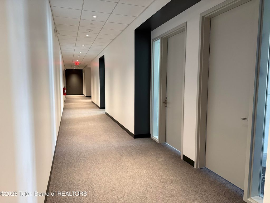 4030 W LAKE CREEK Drive 4, Wilson, WY 83014 photo 8