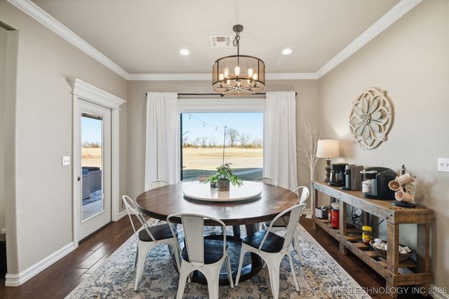 7657 E 166th Street N, Collinsville, OK 74021