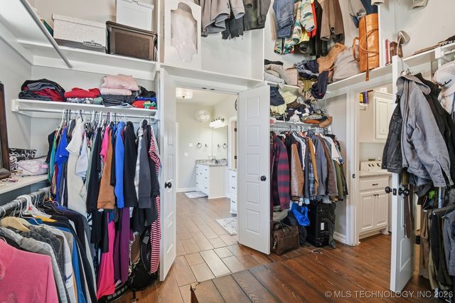 7657 E 166th Street N, Collinsville, OK 74021