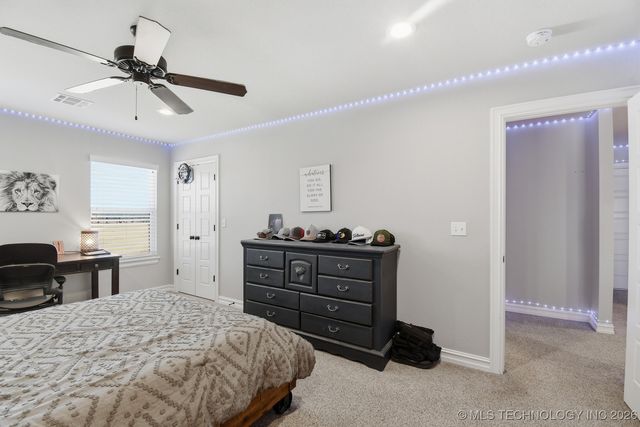 7657 E 166th Street N, Collinsville, OK 74021