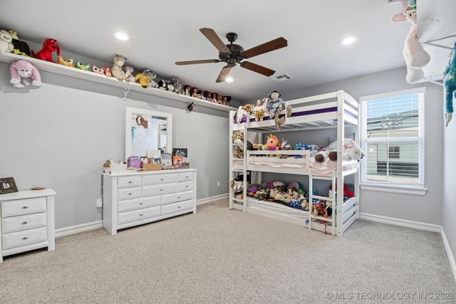 7657 E 166th Street N, Collinsville, OK 74021