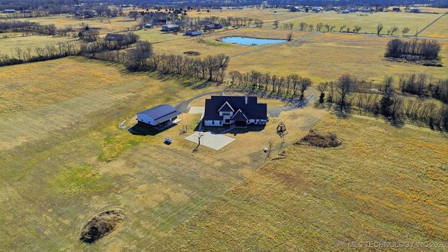 7657 E 166th Street N, Collinsville, OK 74021