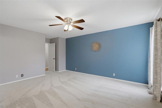 2201 Summer Way Lane, Edmond, OK 73013