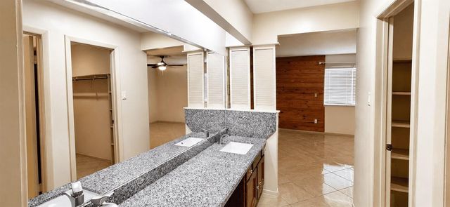 13914 Bonnington Drive, Houston, TX 77034