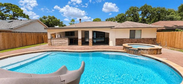 13914 Bonnington Drive, Houston, TX 77034