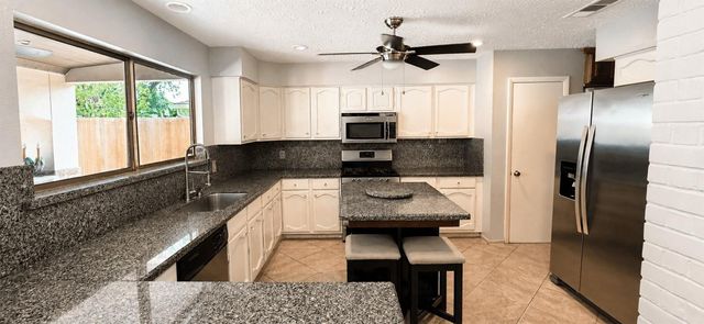 13914 Bonnington Drive, Houston, TX 77034