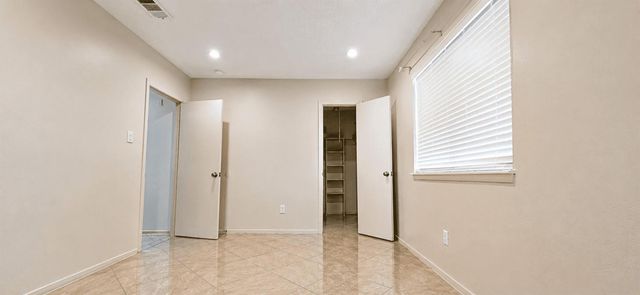 13914 Bonnington Drive, Houston, TX 77034