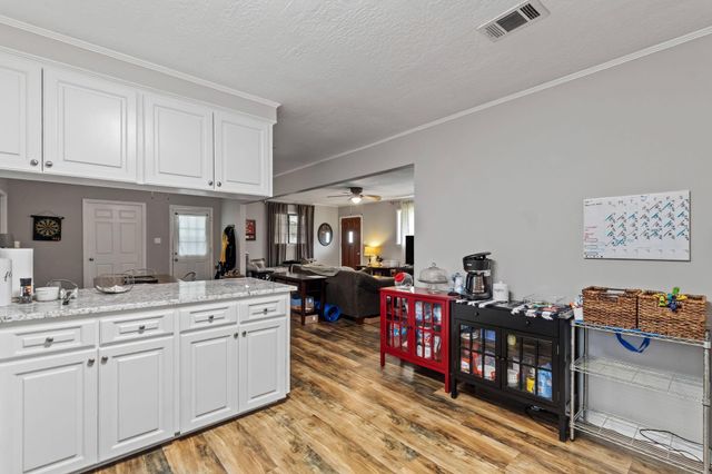 112 Lamar Ave., Hattiesburg, MS 39402
