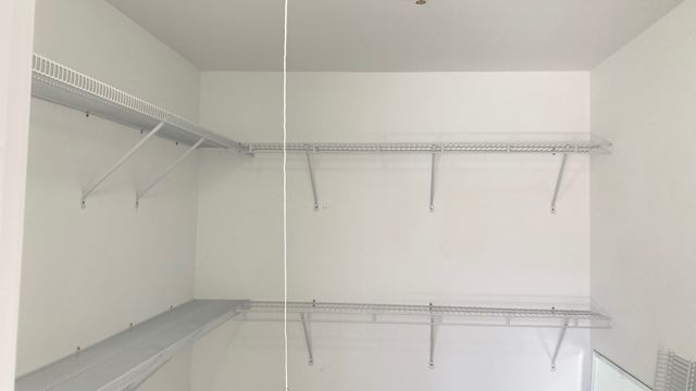 21W581 North Avenue 51, Lombard, IL 60148